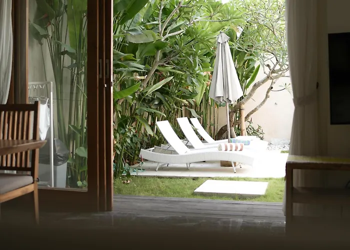 Balinese With Pool, Rooftop & Digital Nomad Ready * Canggu